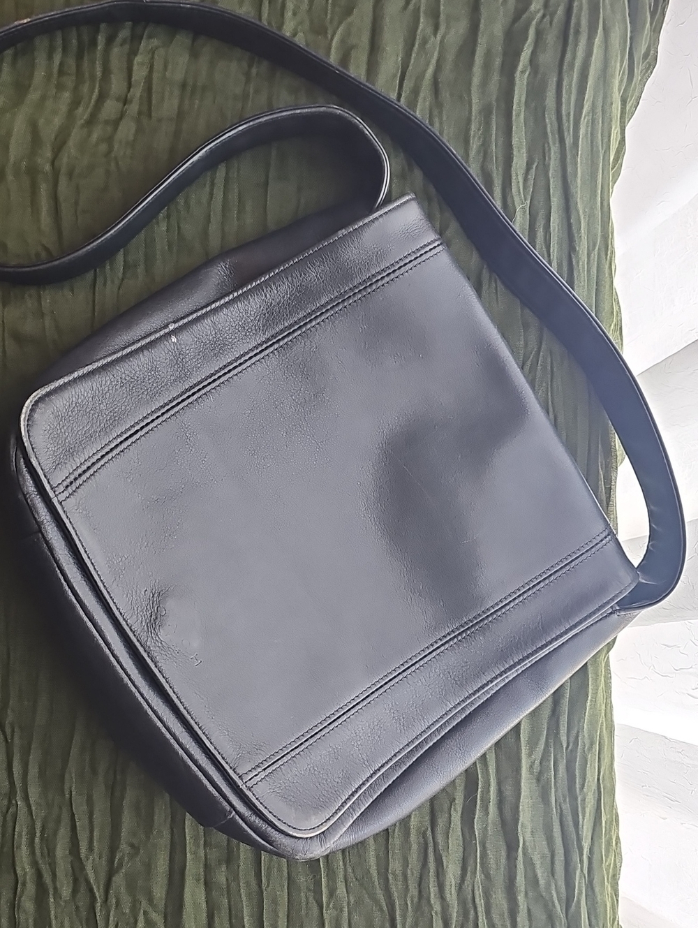 Coach Black Leather Crossbody Bag for Women